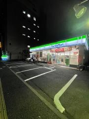 ファミリーマート　福岡清川三丁目店