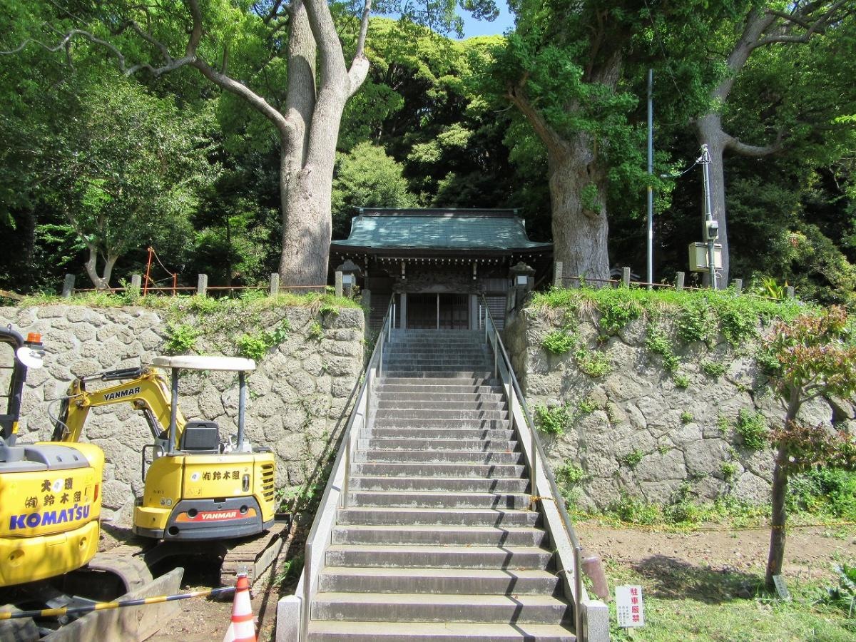 白岩神社