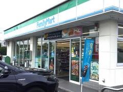 ファミリーマート　大垣西之川店
