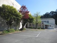 橘小学校