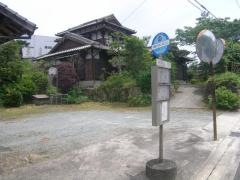 「町営グランド入口」バス停留所