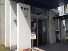 川里図書館