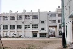 大江小学校