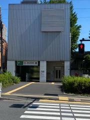 若松河田駅