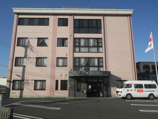 ハートワン神立 建物全景
