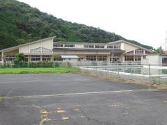 認定こども園母里