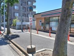 「もえぎ野交差点下」バス停留所