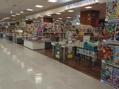 くまざわ書店　入間店