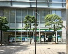 ファミリーマート　仙台二日町店