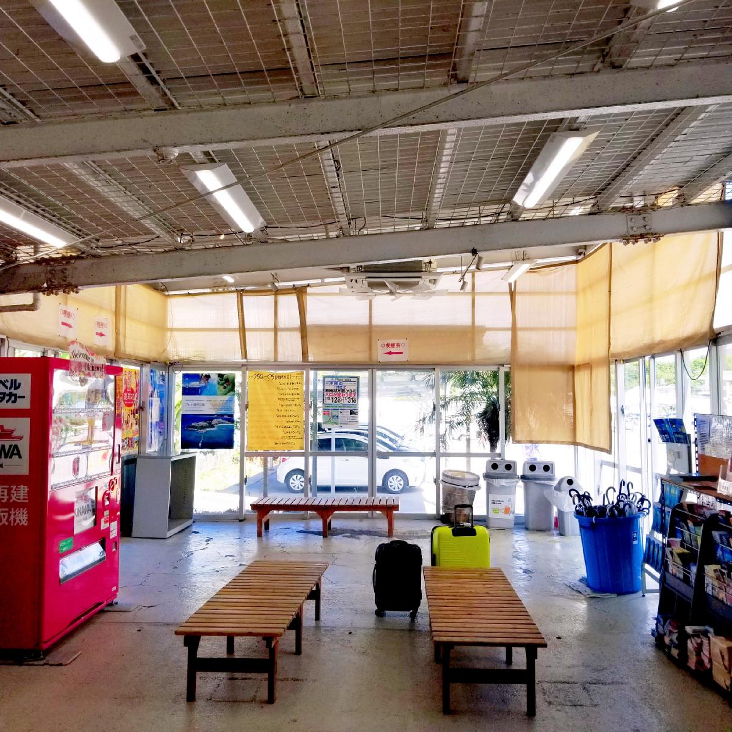 トラベル レンタカー 那覇 空港 店