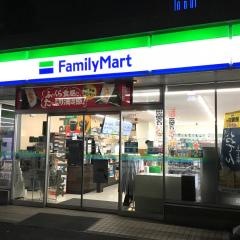 ファミリーマート　名古屋新栄店