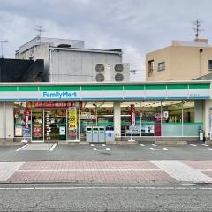 ファミリーマート　静岡車町店
