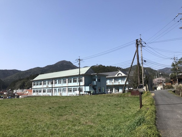 本郷