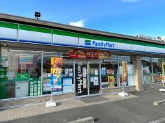 ファミリーマート　一宮西浅井店