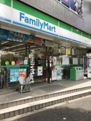 ファミリーマート　関口一丁目店