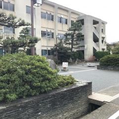 橘小学校