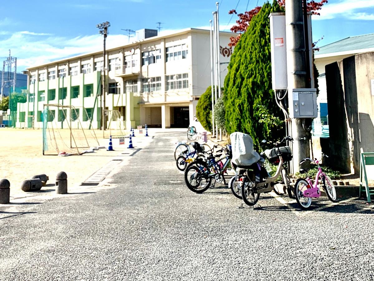 施設外観です。