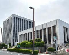 「埼玉りそな銀行」バス停留所