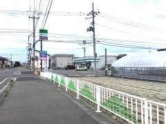 ファミリーマート　新潟中野山店