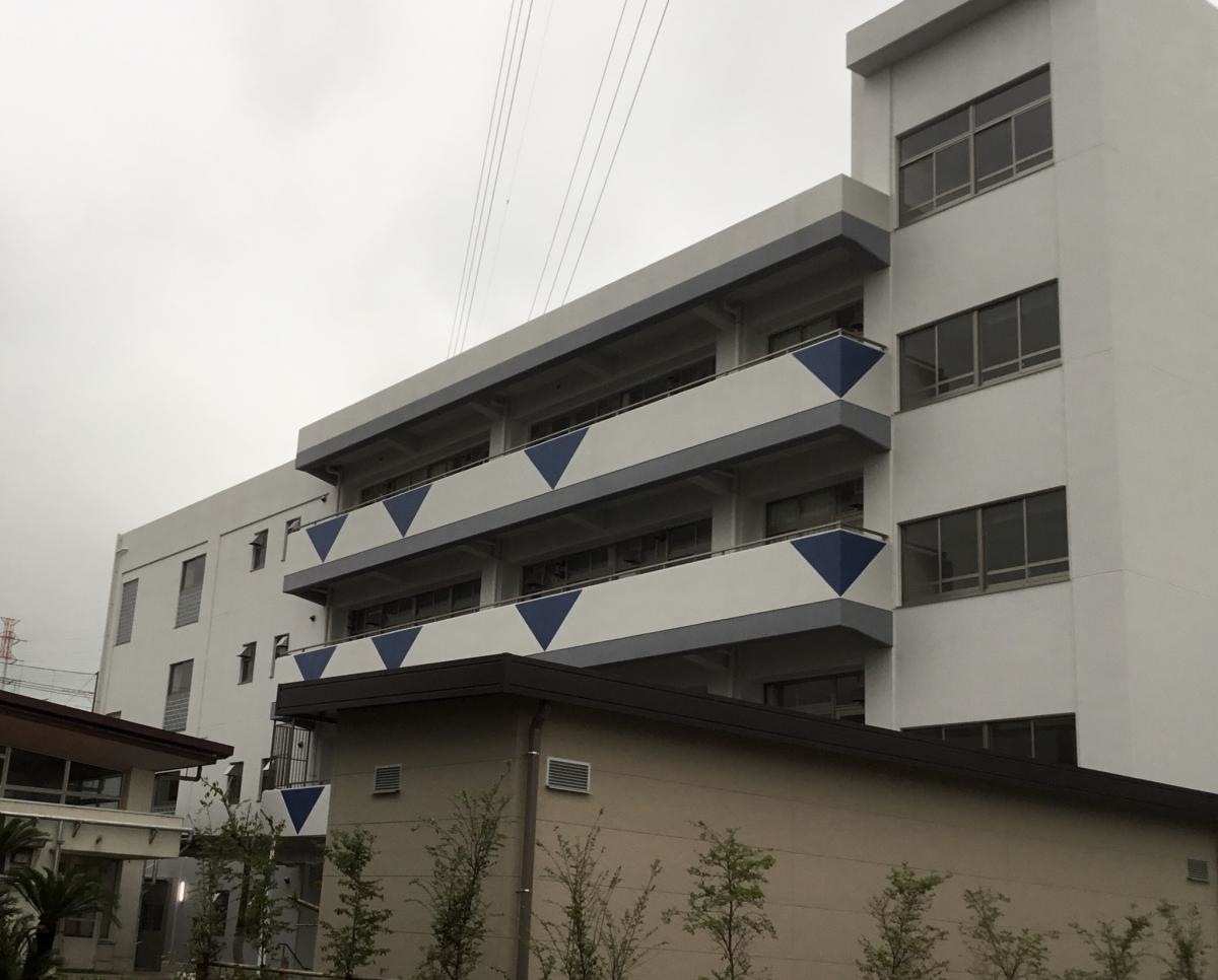 矢向中学校