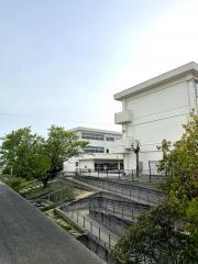 丈山小学校