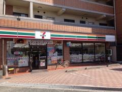 セブンイレブン　博多馬出5丁目店