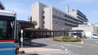 「横須賀市民病院」バス停留所