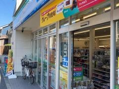 ファミリーマート　ムサシヤ磯子店