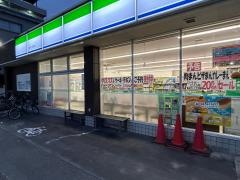 ファミリーマート　豊中上津島店