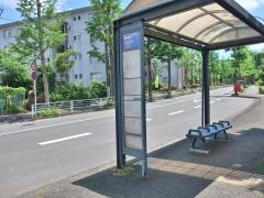 「幼稚園前(緑区)」バス停留所