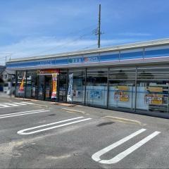 ローソン　半田北二ツ坂町店