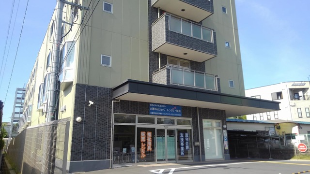 医療法人社団医聖会　サービス付き高齢者向け住宅　テレザートさくら 施設外観