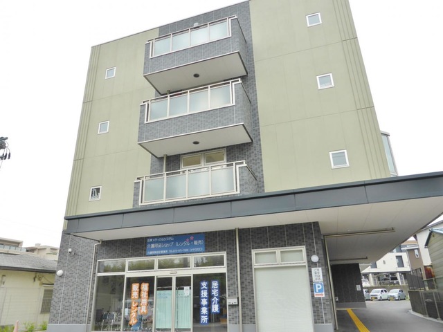 医療法人社団医聖会　サービス付き高齢者向け住宅　テレザートさくら 施設外観