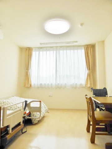 医療法人社団医聖会　サービス付き高齢者向け住宅　テレザートさくら 内観（中の様子）