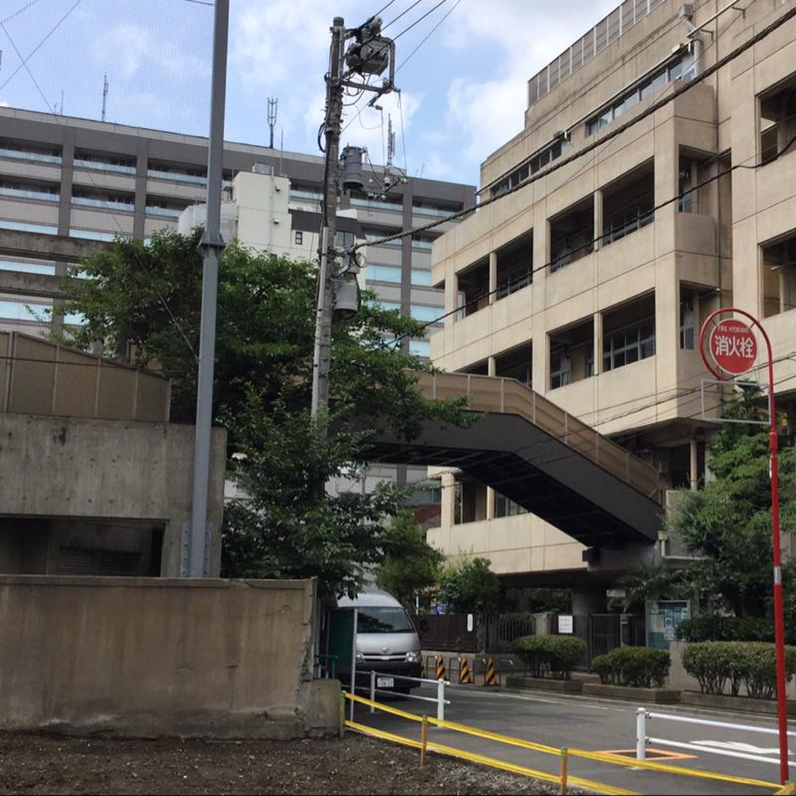 台東 区立 駒形 中学校