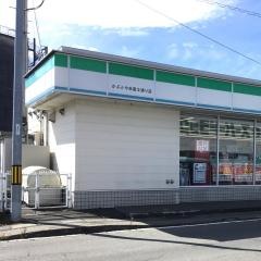 ファミリーマート　かぶとや赤富士通り店