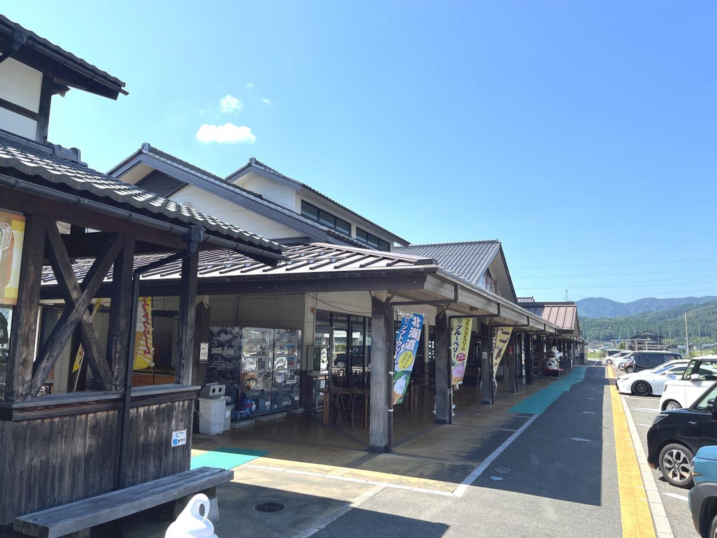 道 の 駅 塩津 海道 あ ぢ かま の 里