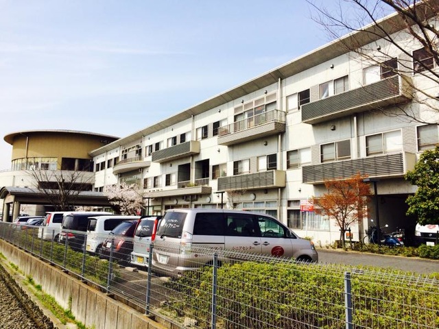 シニアセンターティファニー 施設外観
