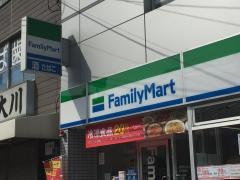 ファミリーマート　大正駅前店