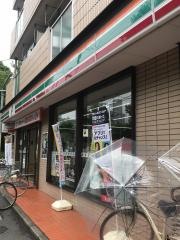 セブンイレブン　足立大谷田1丁目店