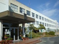 下地小学校