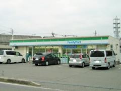 ファミリーマート　甚目寺萱津店
