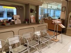 マザーリーフ横浜スカイビル店