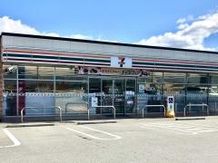 セブンイレブン　東員町穴太店
