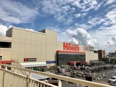 島忠ホームズ南津守店