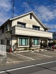 せり整形外科医院