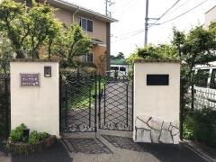 ちいさな手横浜さかえ
