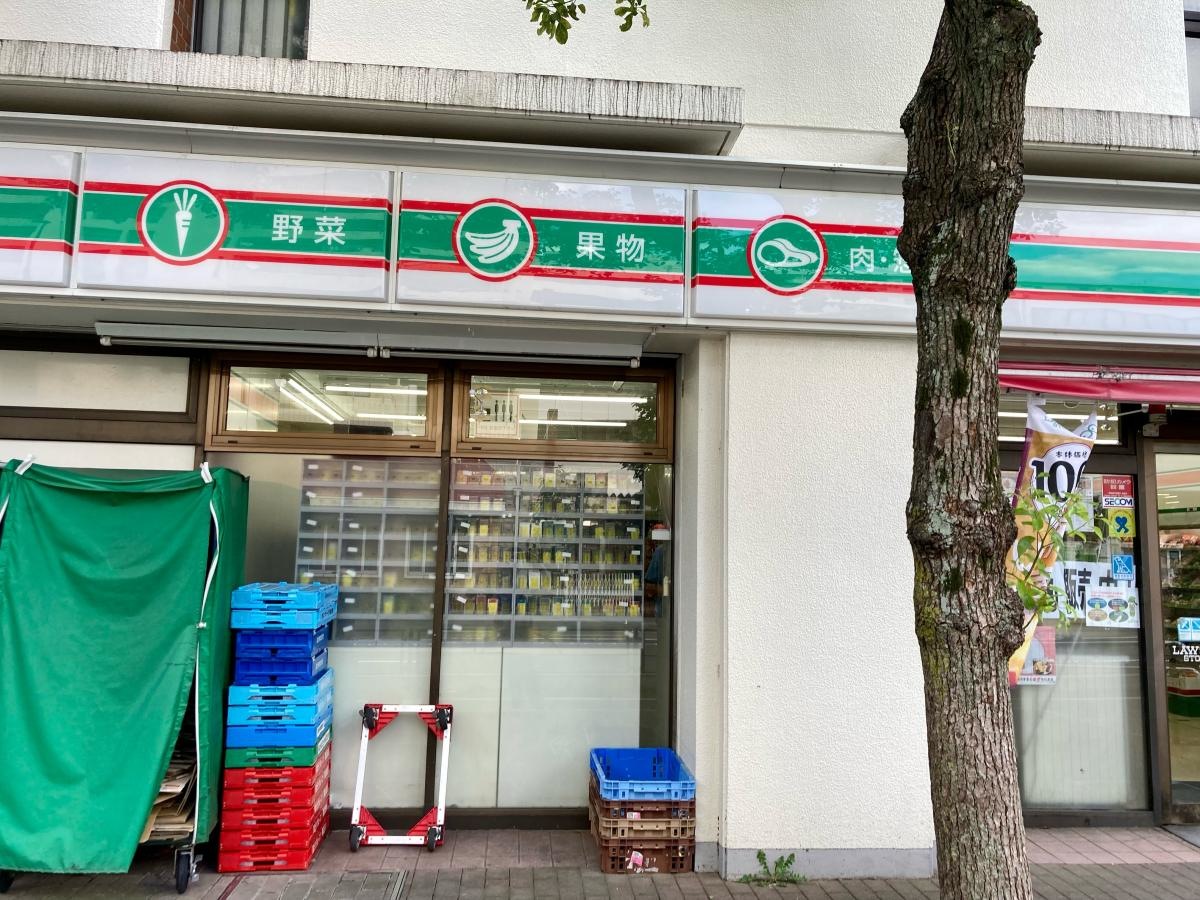 ローソンストア100