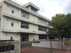 第三小学校
