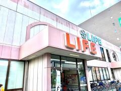 ライフ　西七条店